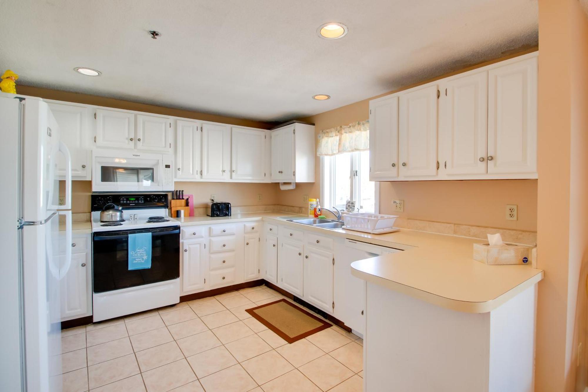 Beachfront Old Orchard Beach Condo With Balcony Екстериор снимка